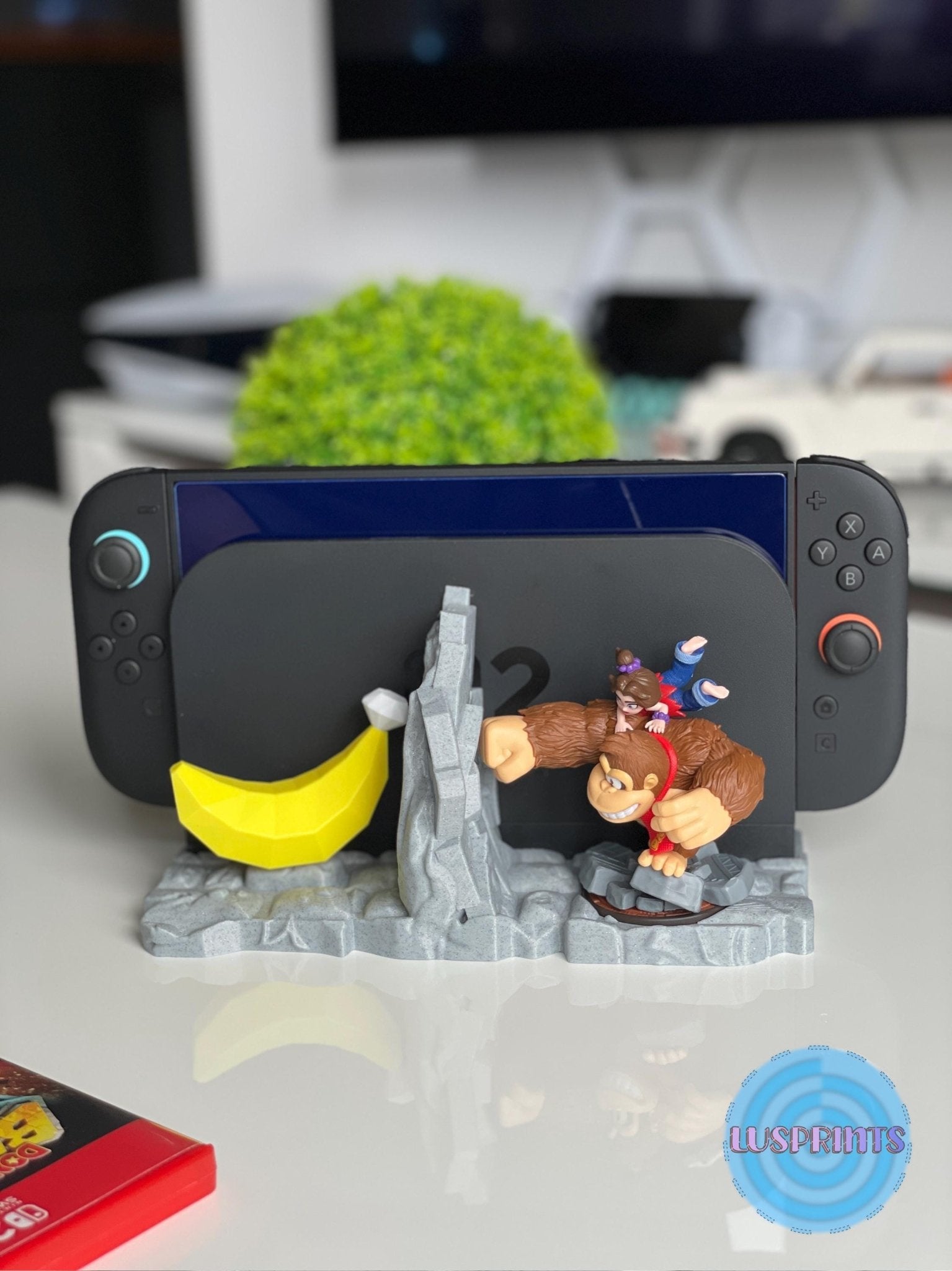 Nintendo Switch Dock Ständer (DK) | 3D gedruckter Amiibo Halter | Donkey Kong Bananza | Gaming Deko Sammler | printaztik Unikat
