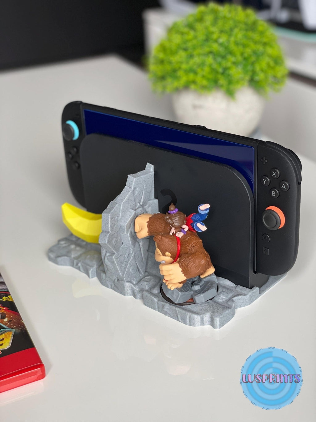 Nintendo Switch Dock Ständer (DK) | 3D gedruckter Amiibo Halter | Donkey Kong Bananza | Gaming Deko Sammler | printaztik Unikat