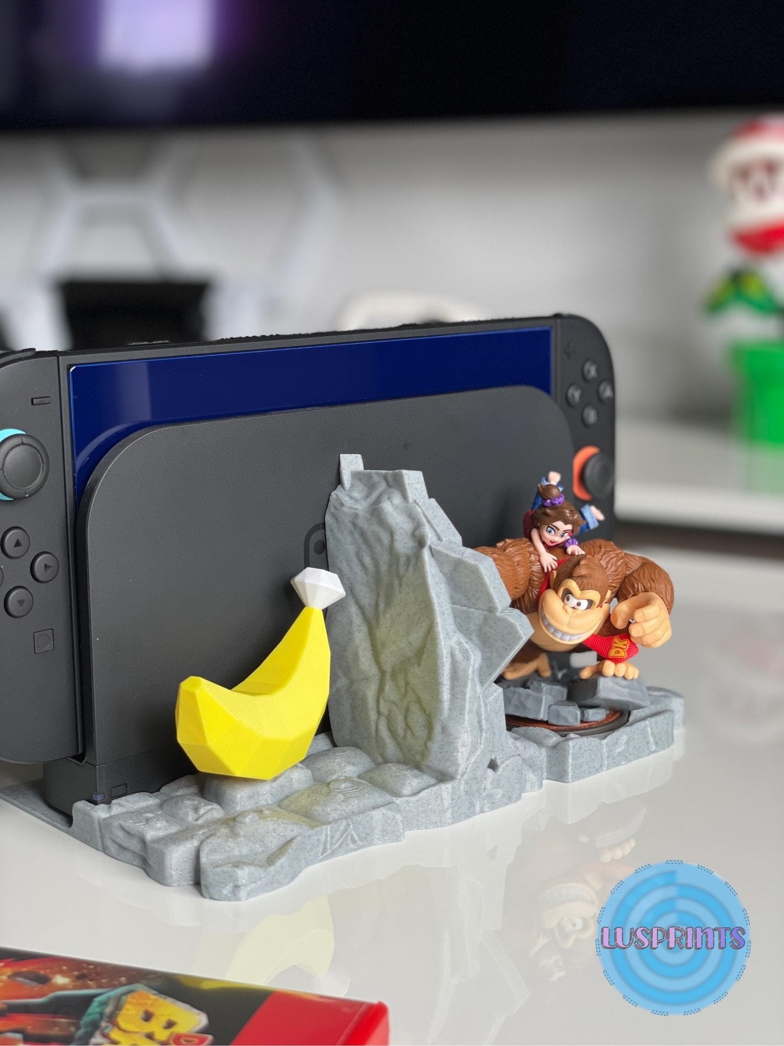 Nintendo Switch Dock Ständer (DK) | 3D gedruckter Amiibo Halter | Donkey Kong Bananza | Gaming Deko Sammler | printaztik Unikat