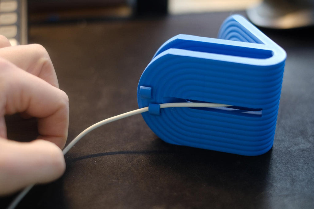 Monitor - Clip Mag | MagSafe Halterung für Monitor & Desk | Custom Fit - Printaztik