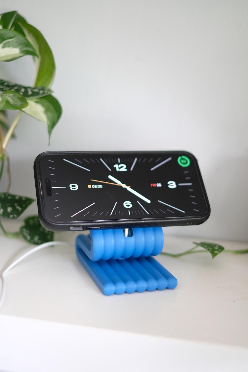 MagSafe Standby Halter | Minimalistisches Rippen - Design | Custom Fit - Printaztik